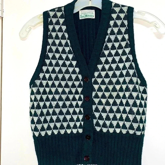 V-neck Button Up/Down Vest/Top - Picture 1 of 7